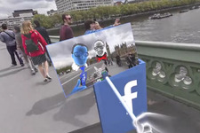 VRで自撮り！？ FacebookがOculus Riftを利用したソーシャル機能のデモ披露 画像