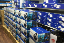 ゲオ、「PS VR」を10月29日（土）追加販売へ―全国32店舗で 画像