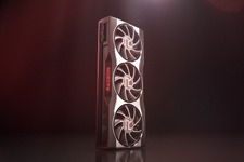 AMD次世代ビデオカード「Radeon RX 6000」シリーズ製品外形が公開に 画像
