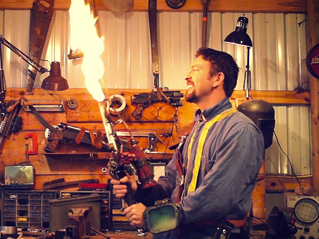 海外ファンが『Fallout 4』に登場する武器を実際に制作！―燃える剣「シシケバブ」