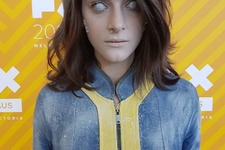 『Fallout 4』女性主人公ノーラの冷凍保存コスプレ！あれ、よく見ると死んでる… 画像