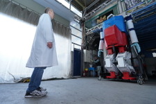 現実は『LEFT ALIVE』の世界に近づいているか？―ロボット研究の第一人者・坂本元氏が見るヴァンツァー