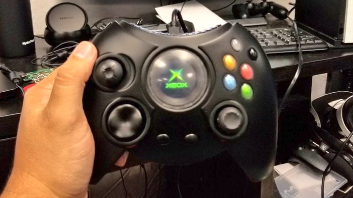 XB1/Win10向け「初代Xboxコントローラー復刻版」が遂に生産開始か―MSの承認を受ける